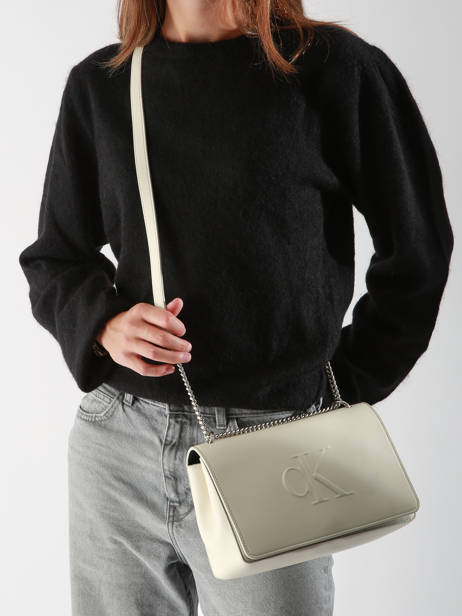 Cross Body Tas Sculpted Calvin klein jeans Beige sculpted K612727 ander zicht 1